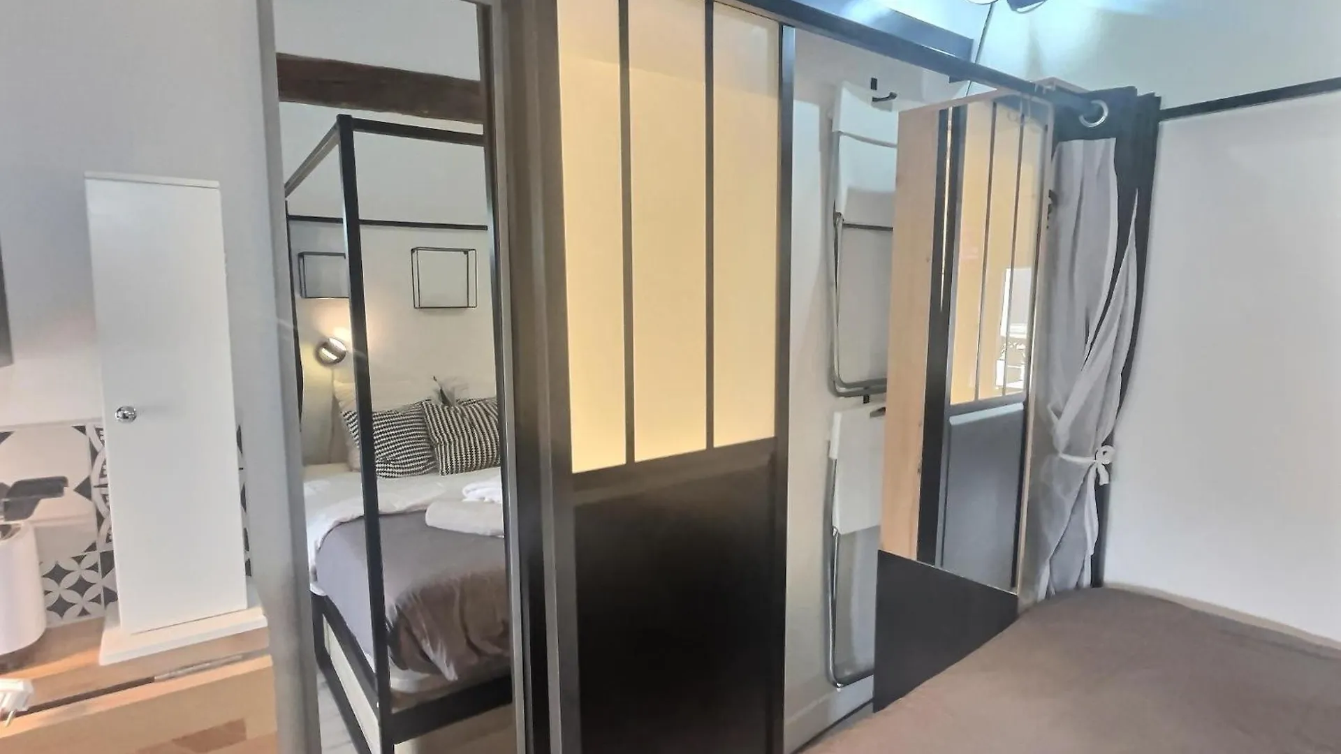 Apartamento Beau Studio Calme Gare Et Metro A 300M Paris